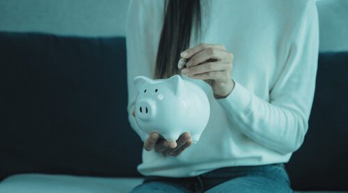 Nettisivujen teko itse on kuin laittaisi rahaa pankkiin. Tai sitten ei.