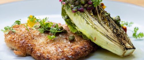 Vasikan Schnitzel & kapris-voivinaigrettea