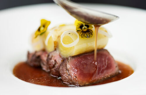 Black Angus -ulkofilettä, mausteinen madeirakastike